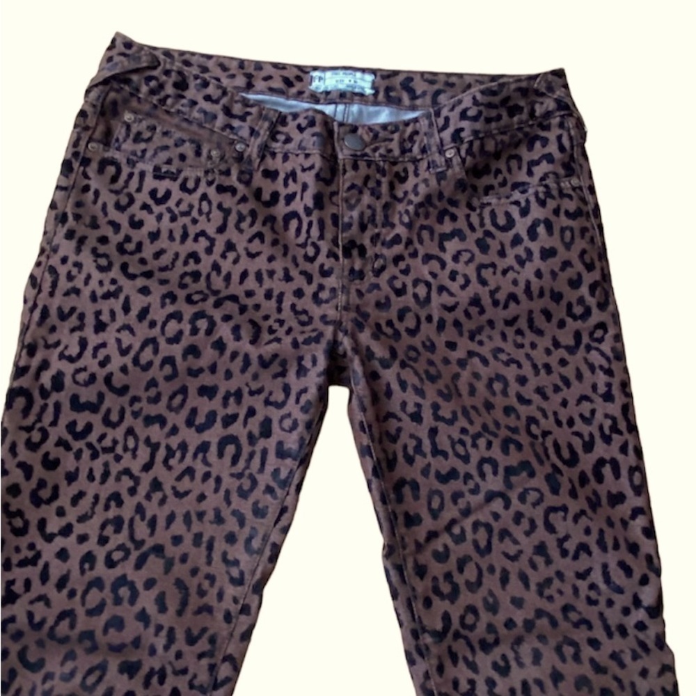 Free People Leopard Print Skinny Jeans Size 30 - Picture 4 of 7